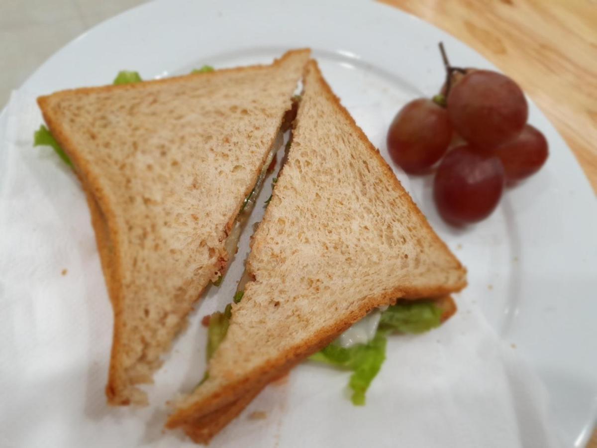 הוסטל האנוי Thuc At 3Am מראה חיצוני תמונה